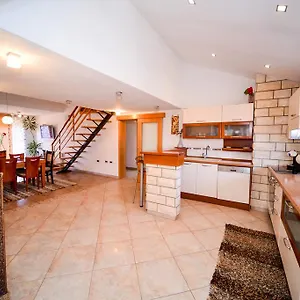 Apartment Ksenija, Zadar