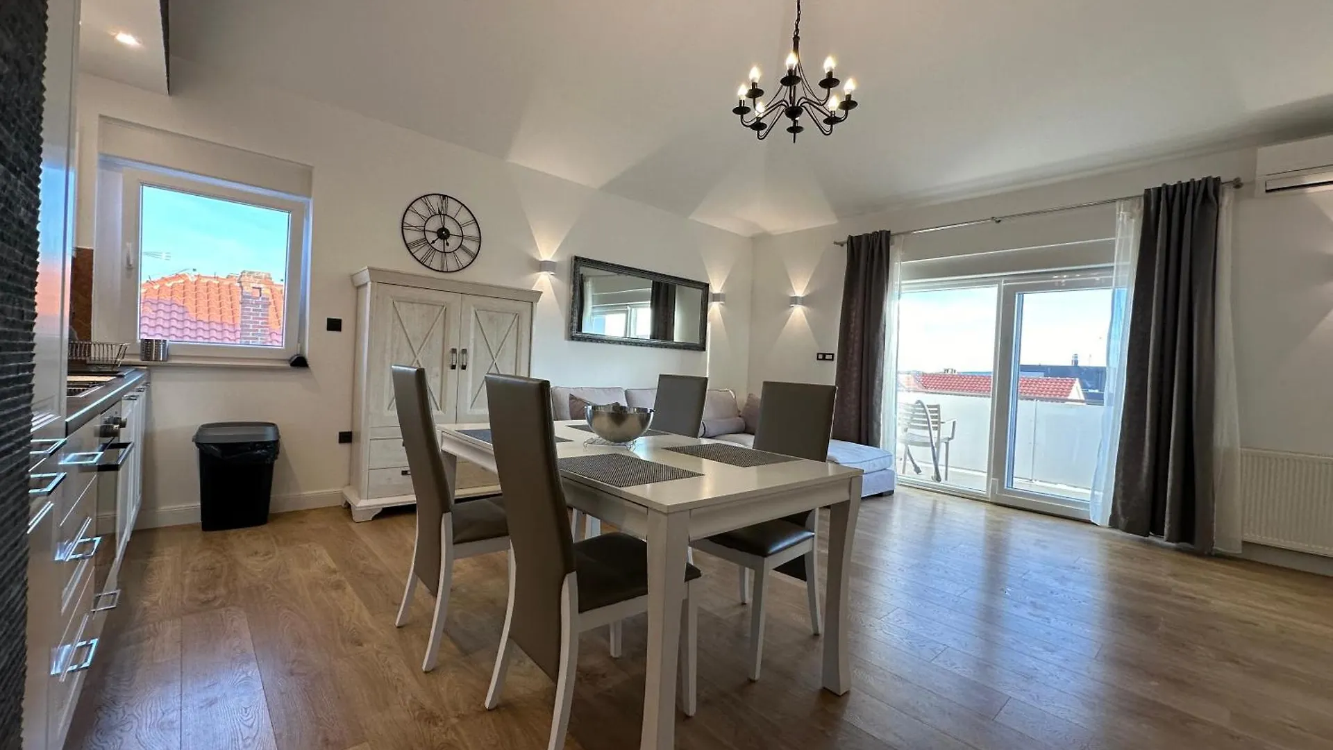 Luxury Residence Zola Zadar 0*,  Croatia